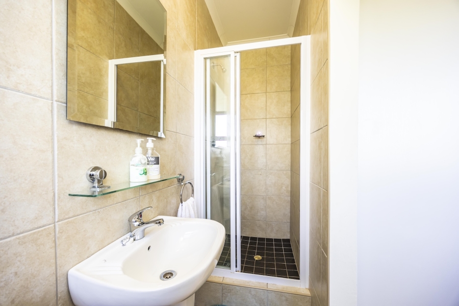 4 Bedroom Property for Sale in Cintsa East Eastern Cape